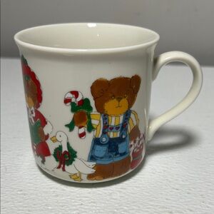 VTG. LUCY And ME 1985 Enesco Coffee Mug Christmas Bears Carolers Candy Canes